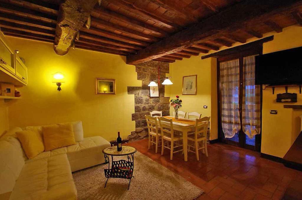 Cottage Le Ginestre Con Piscina In Val D'Orcia Radicofani Exteriér fotografie