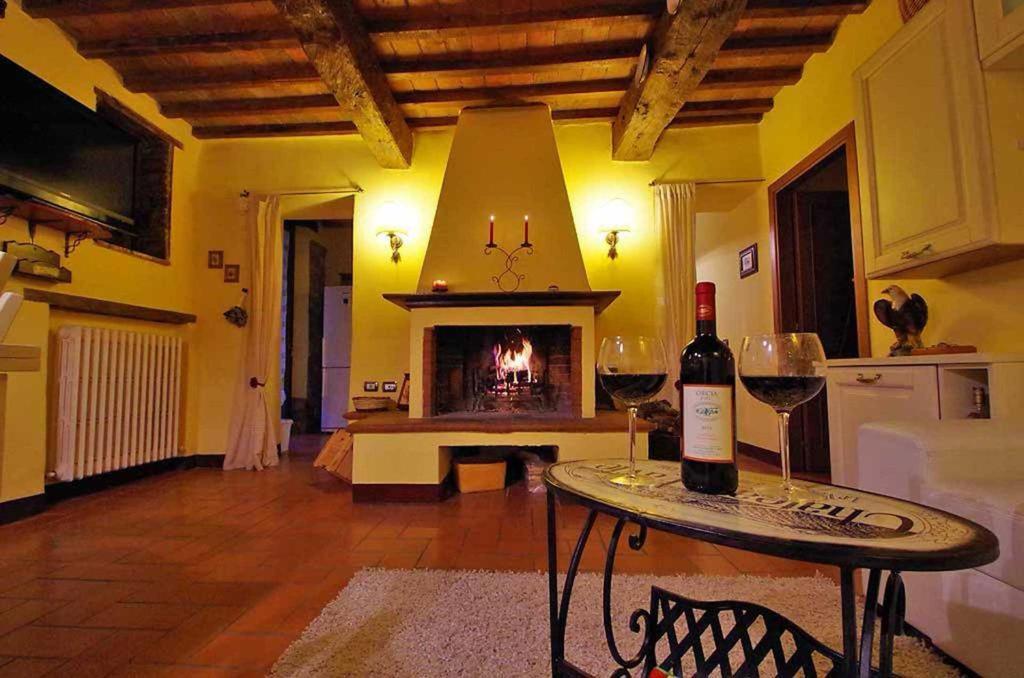 Cottage Le Ginestre Con Piscina In Val D'Orcia Radicofani Exteriér fotografie